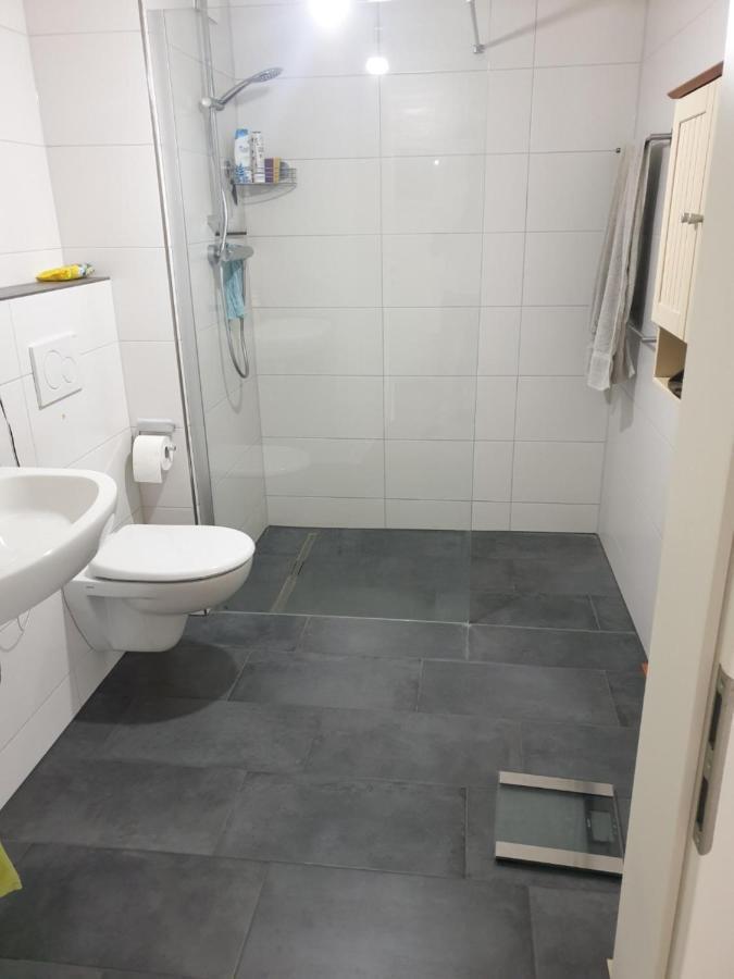 Schones Privatzimmer In Einem Neubau Oldenbourg Extérieur photo